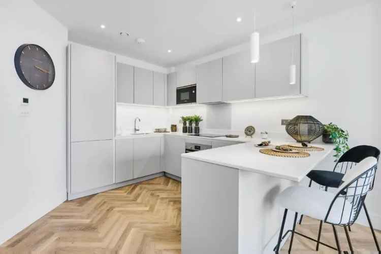 Luxury 2-Bedroom Apartment in Boutique Development