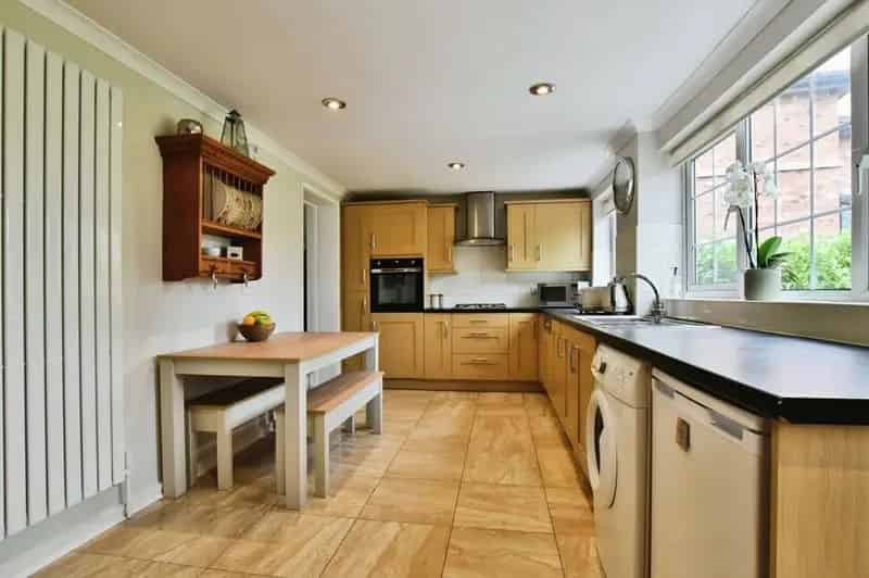 3 Bedroom Detached House for Sale Wilmslow Cheshire