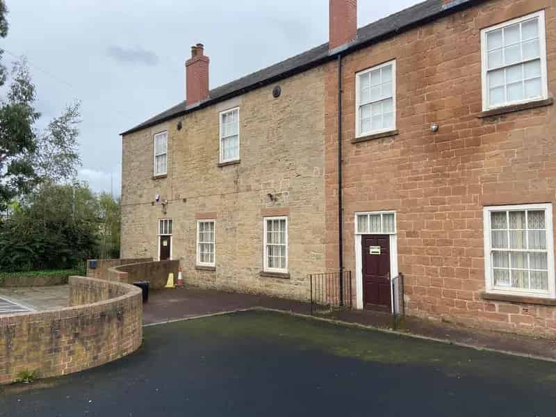 Two Storey Office Community Facility 2530 sq ft Freehold