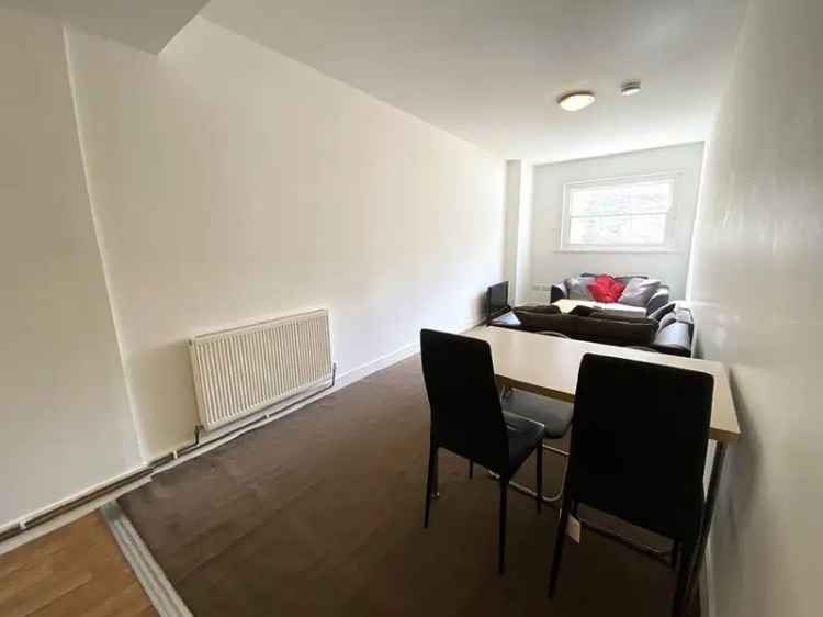 4 bedroom ground floor flat to rent