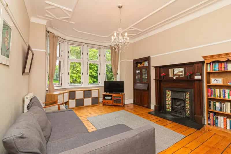 2 Bedroom Apartment for Sale Byres Road Glasgow