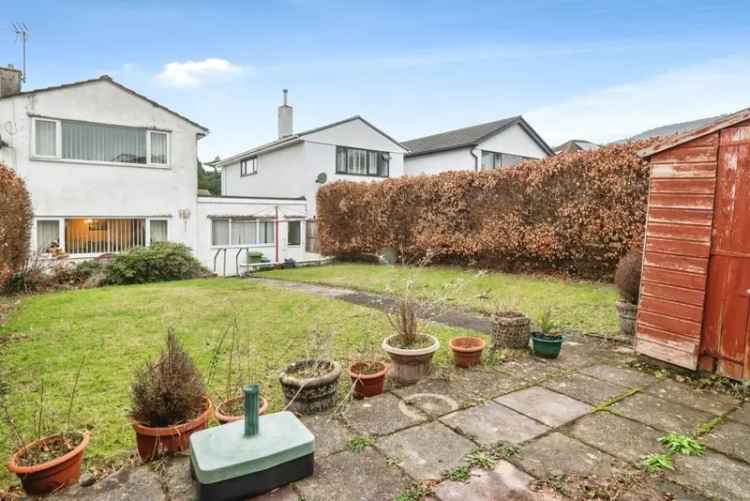 3 Bedroom Detached House Ample Parking Lovely Garden No Chain