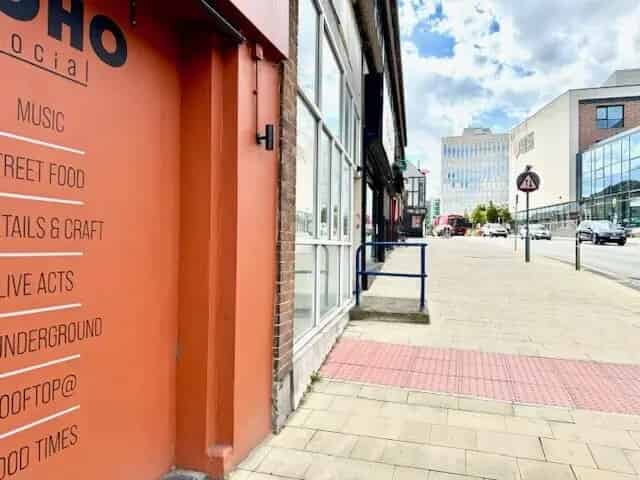 1 Bedroom Apartment Town Centre Fabulous Apartment