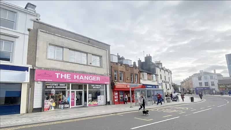 6449 sq ft Retail Store in Irvine Ayrshire