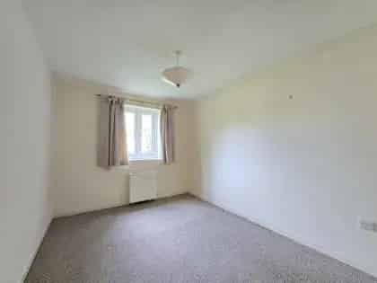 1 Room Flat 18m² Southampton Shirley High Street Ground Floor