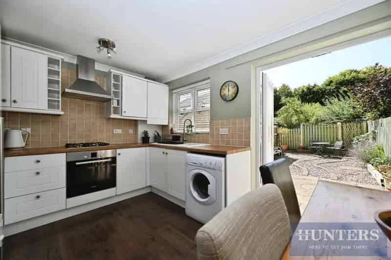 3 Bedroom House For Sale Near Apperley Bridge Train Station