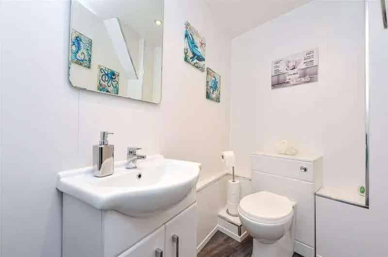 7 Bed House for Sale in Trefriw