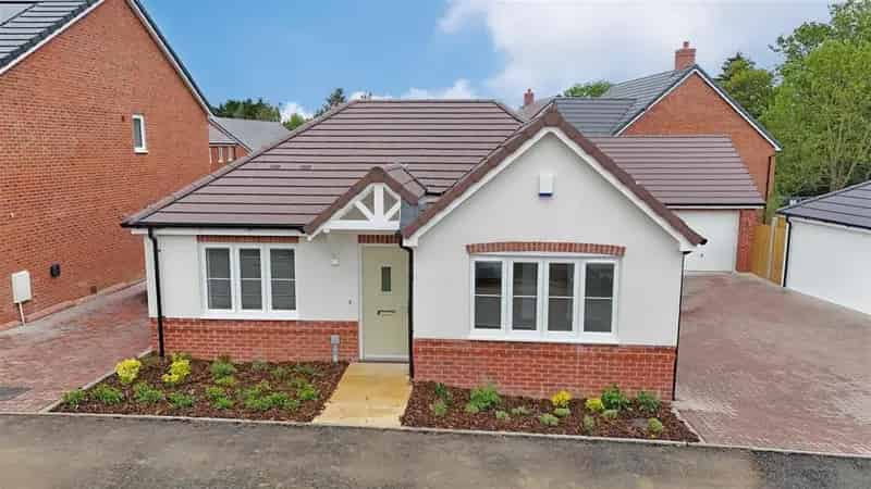 2 Bedroom Bungalow for Sale