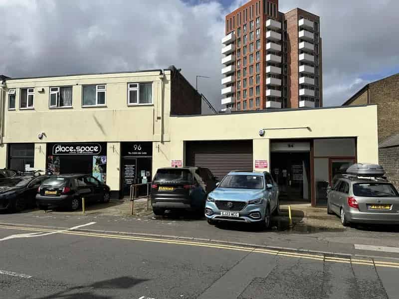 Refurbished First Floor Office in Central Croydon
