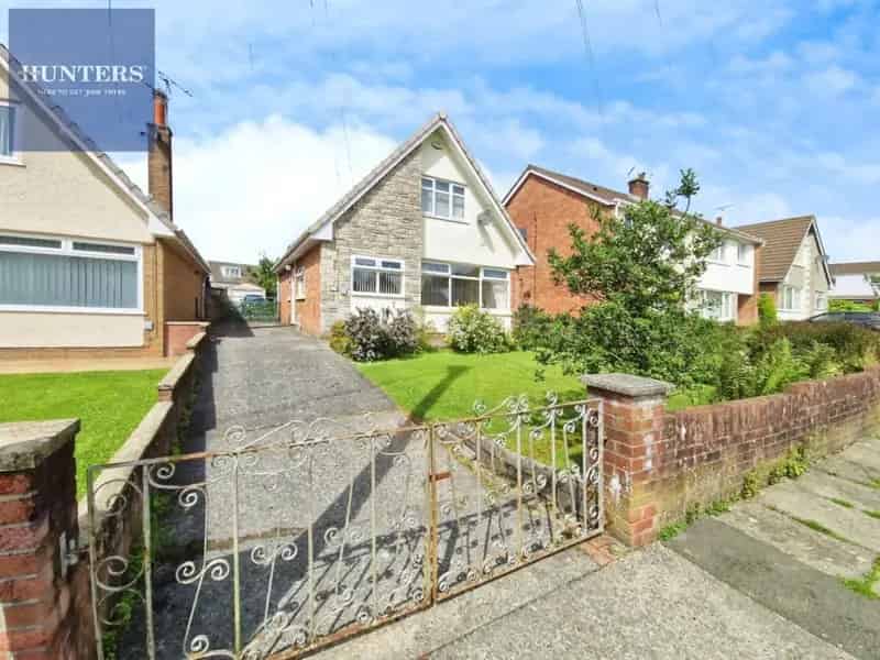 3 Bedroom Detached Bungalow For Sale