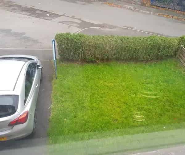 Big Kitchen House Near Bus Stops and Supermarkets