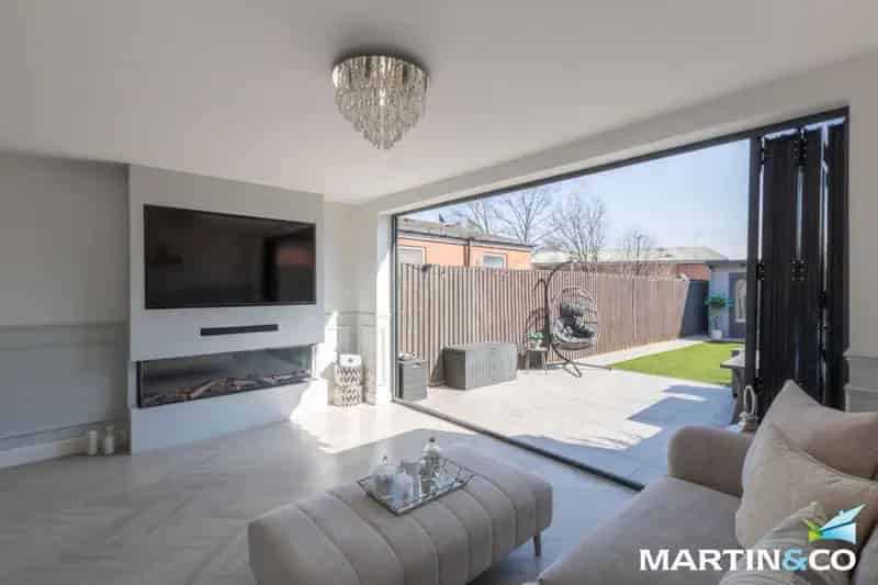 3 Bedroom Terraced House Zero Deposit Option Available