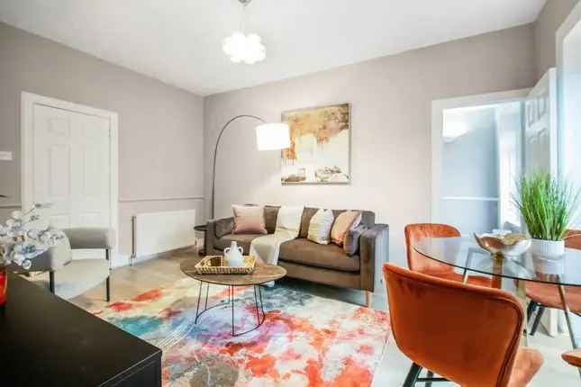 Flat for sale in Croftfoot Road, Glasgow, Glasgow City G44