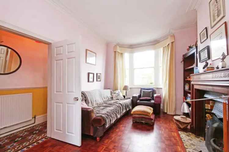 3 Bedroom Mid Terrace House for Sale York YO23