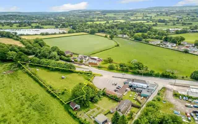 Land North-east of The Halfway House Willand Development Opportunity