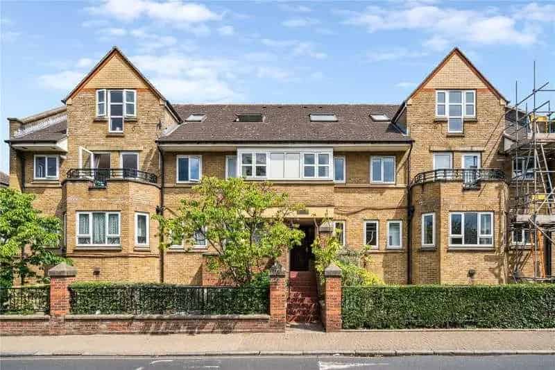 2 Bed Flat for Sale near Wandsworth Common
