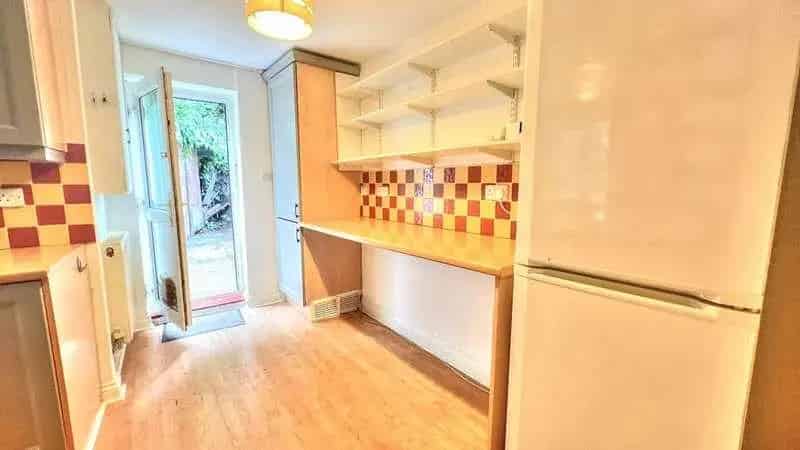 3 Bed End Terrace House For Sale
