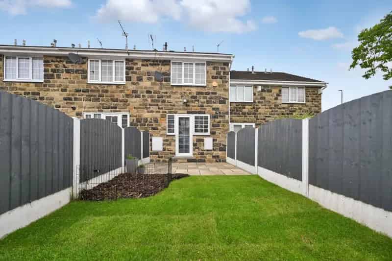 2 Bedroom House for Sale - Ideal for First-Time Buyers and Investors