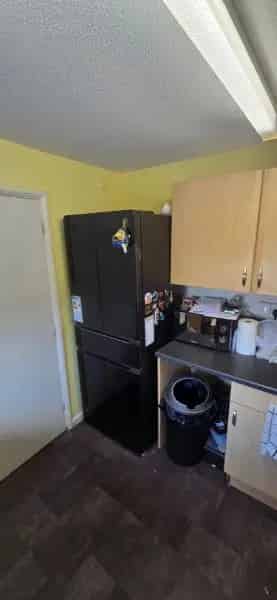 Lovely 2 Bedroom House Near Shops and Schools