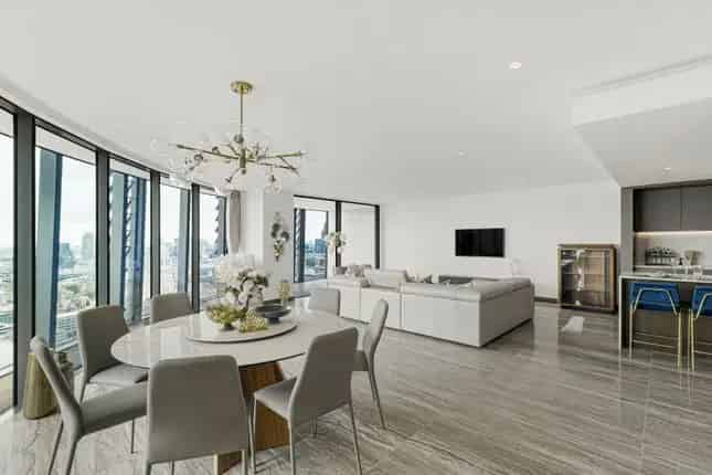 Luxury 3-bed Apartment in One Blackfriars London