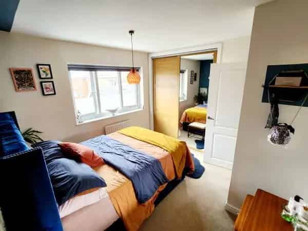 Redrow Cottage Hartford - 2 Double Bedrooms, Large Garden, Low Bills