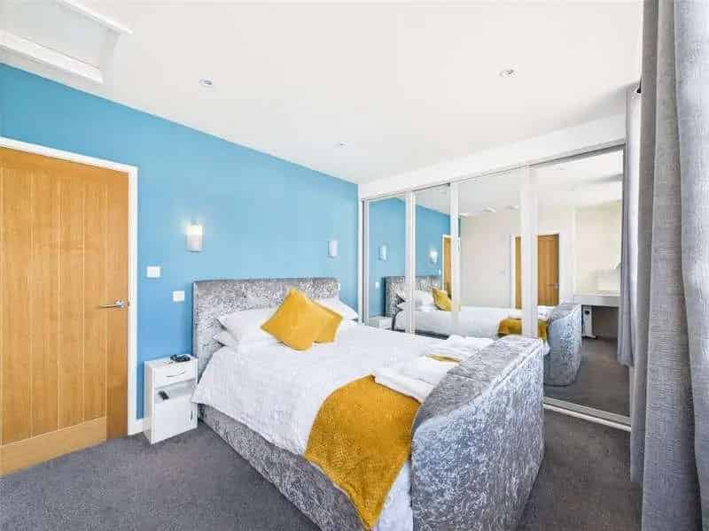 9 Bed House for Sale - Charming Victorian School Conversion