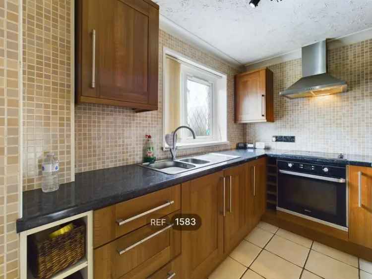 3 Bedroom Terraced House to Rent