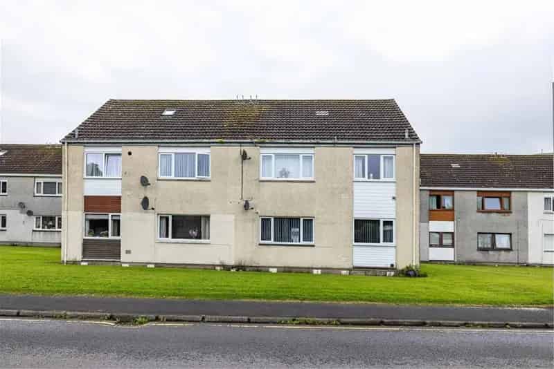 2 Bed Ground Floor Maisonette Near Carlisle
