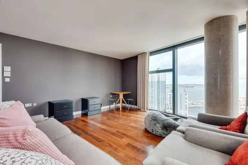 2 Bedroom Flat for Sale Liverpool City Centre Panoramic Views