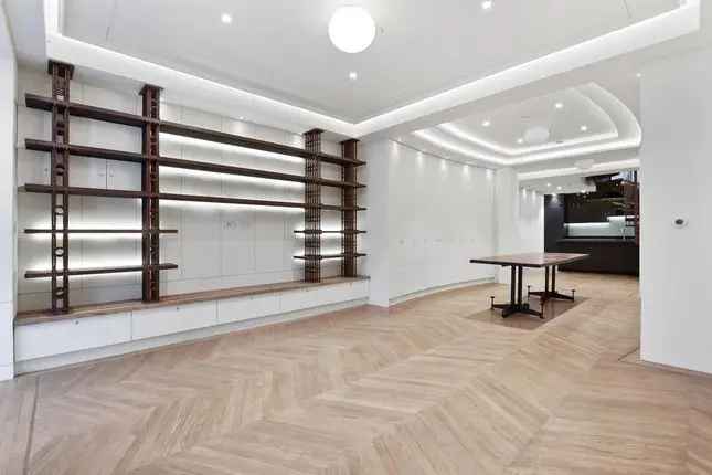 Luxury Townhouse for Sale in Camden, London