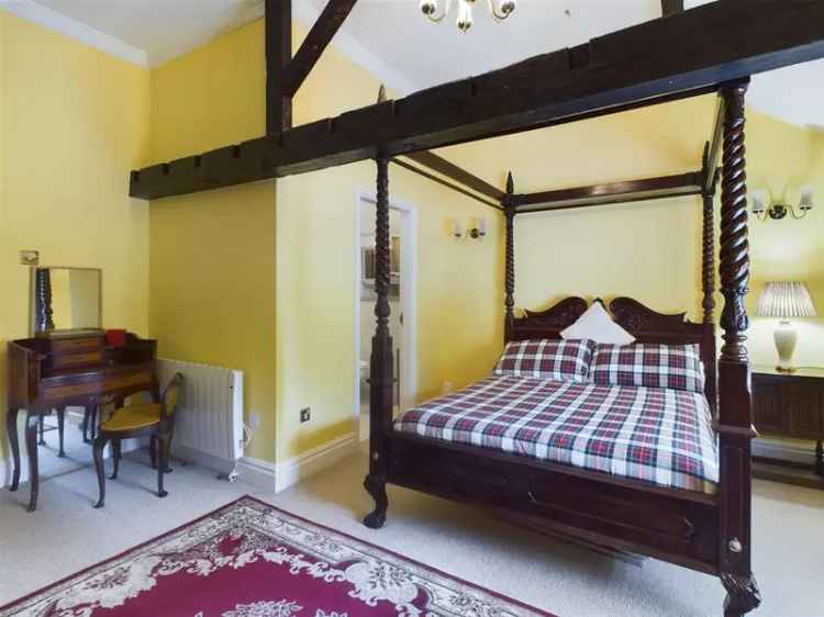 Apartment For Sale in Wakefield, England