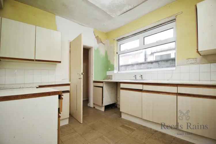 3 Bedroom Mid Terrace House for Sale Kensington Merseyside L7