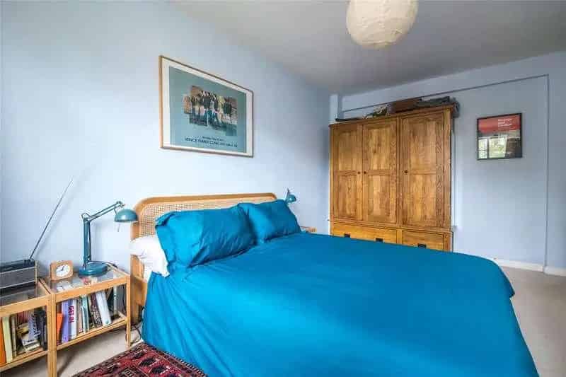 2 Bed Flat for Sale in Popular Development