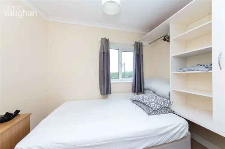 4 Bedroom Semi-Detached Student House 50inch TV Bills Package No Deposit