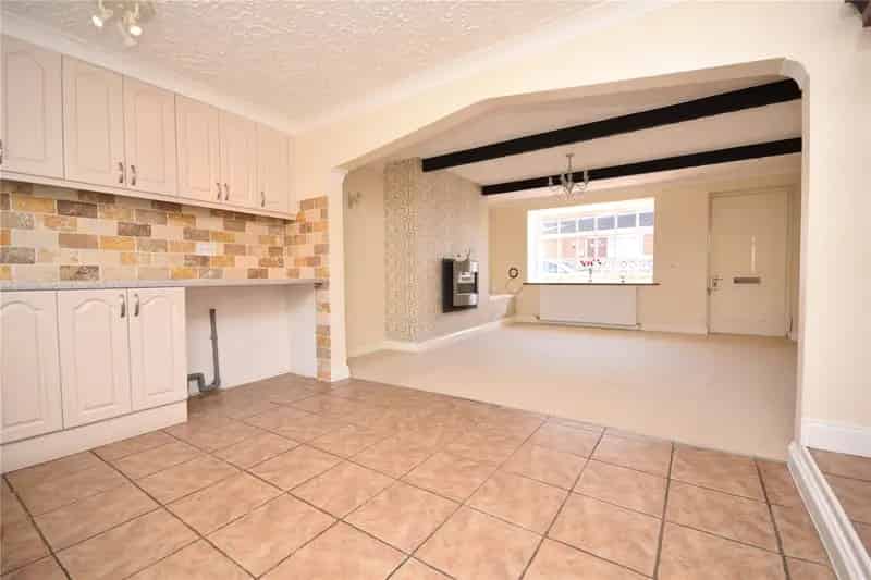 Two Bedroom Semi-Detached House in Lofthouse