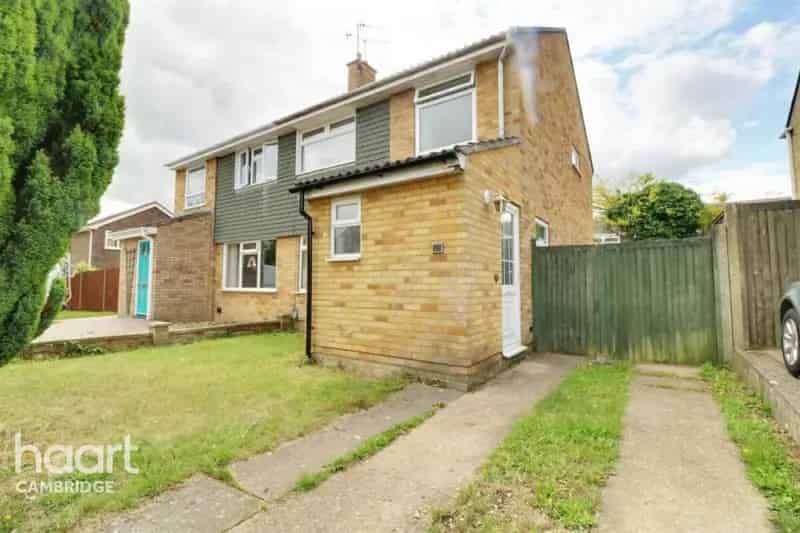 3 Bedroom End of Terrace House to Rent