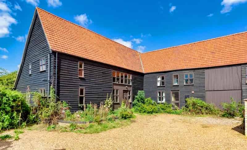 6 Bedroom Barn Conversion House to Rent Chain Free