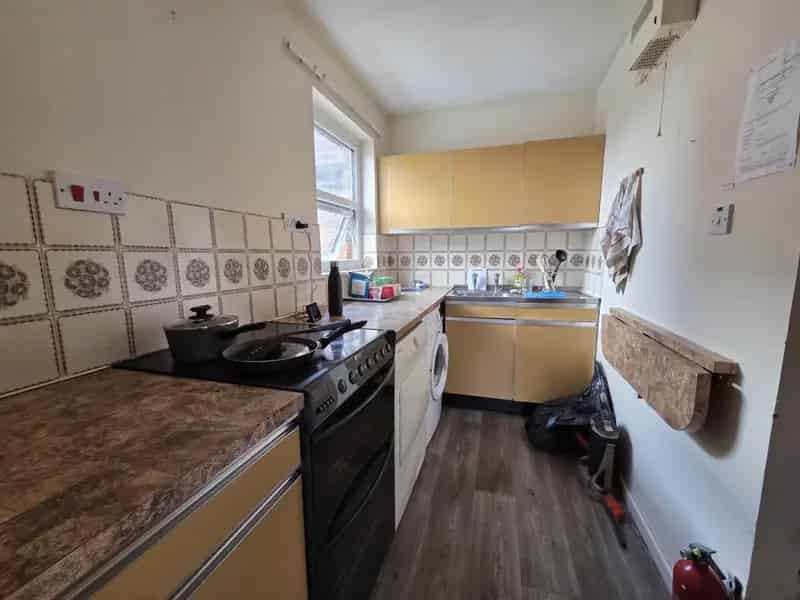 1 Bedroom Studio House to Rent