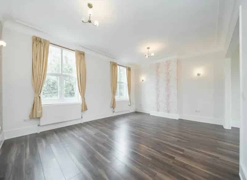 Two Bedroom Maisonette Near Tufnell Park Station