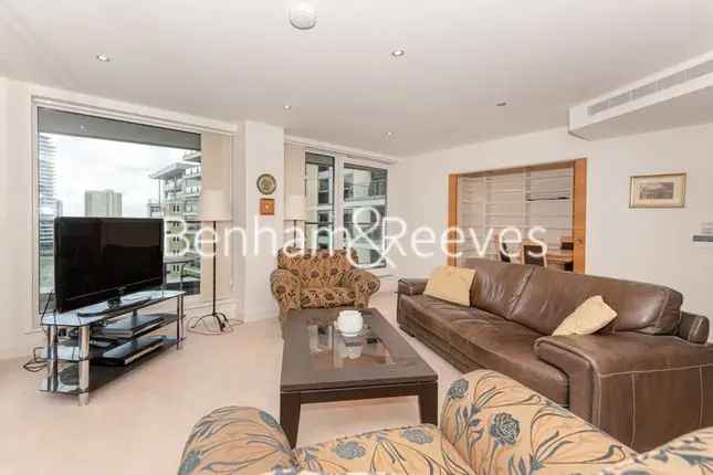 Flat to rent in The Boulevard, Fulham SW6