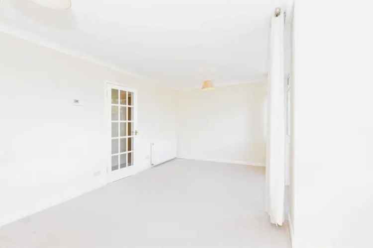 Two Double Bedroom Flat in Chatham Park Bath Stunning Views Garage