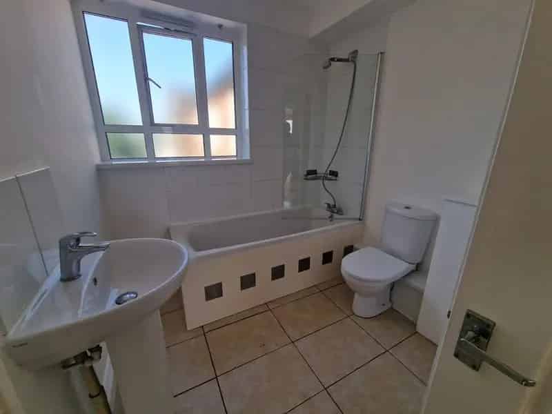 1 bedroom  Flat for sale, Southsea, Hampshire, PO5