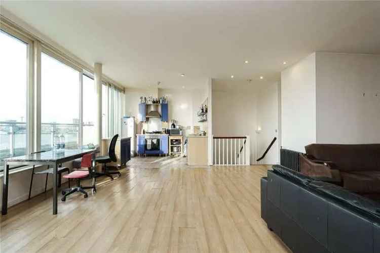 3 bed flat for sale