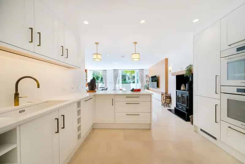Stunning Freehold House with Private Garden