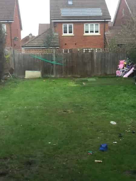 4 Bed House Large Garden Driveway Addlestone Egham New Haw