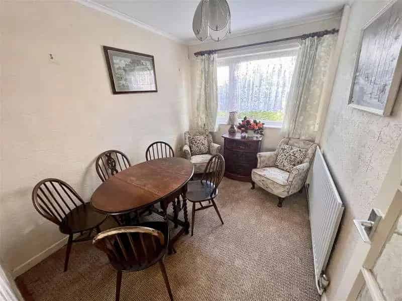 3 bed house for sale