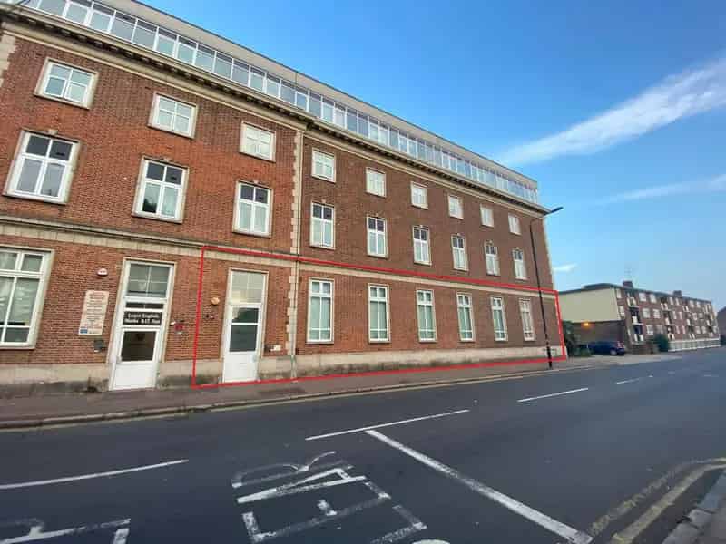 Modern East London Office Space Near Stratford Station