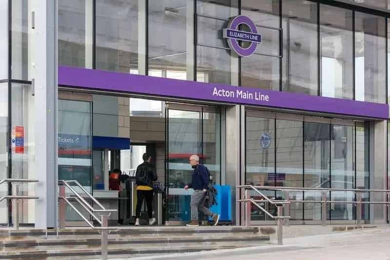 2 Bed Flat for Sale in Acton, London