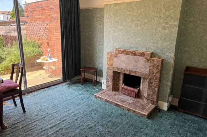 Three Bedroom Mid Terrace House Leftley Estate