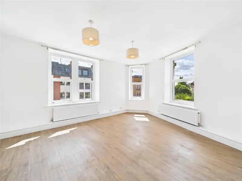 2 Bedroom Apartment to Rent in Southville Bristol